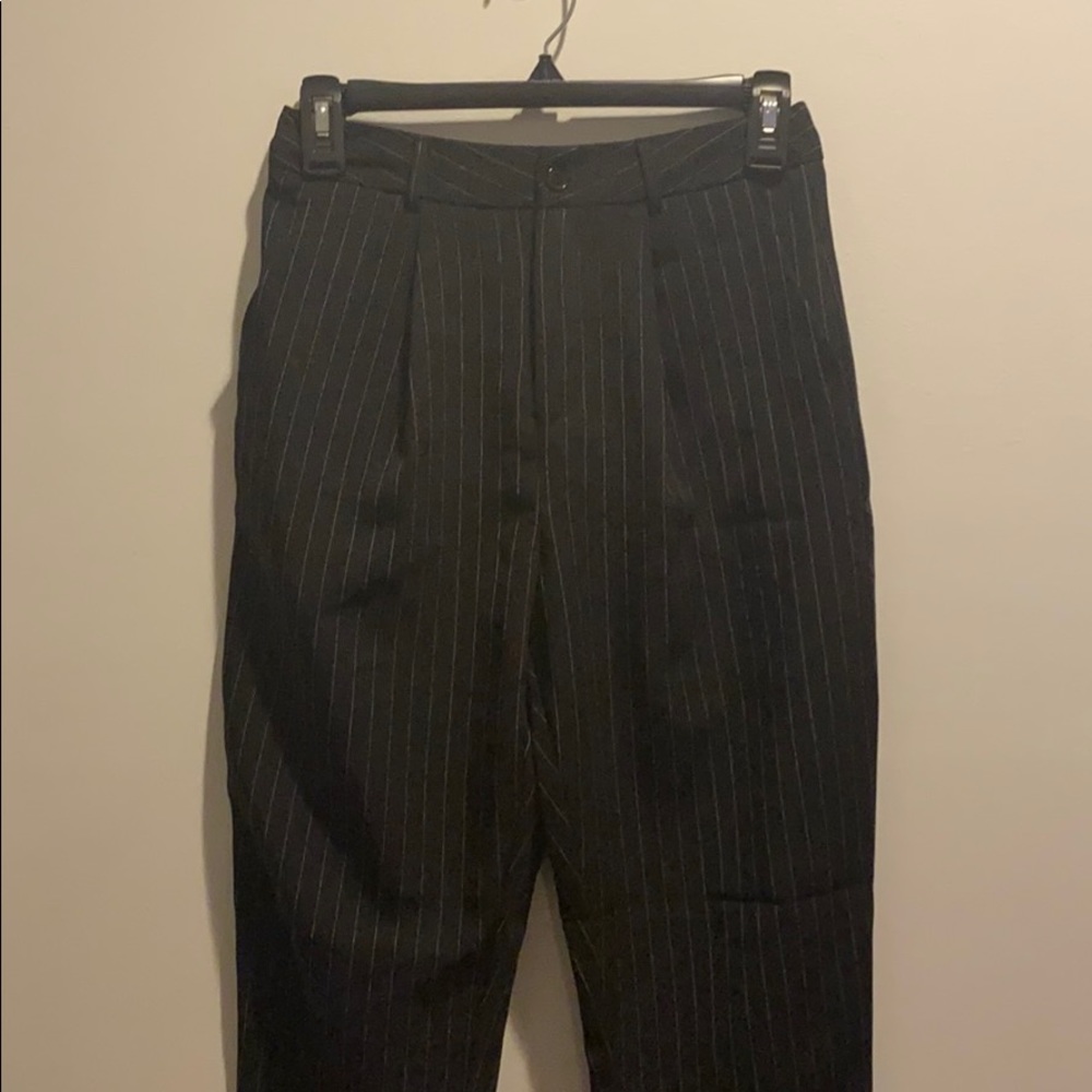 Cropped Pleated Pinstripe Pants